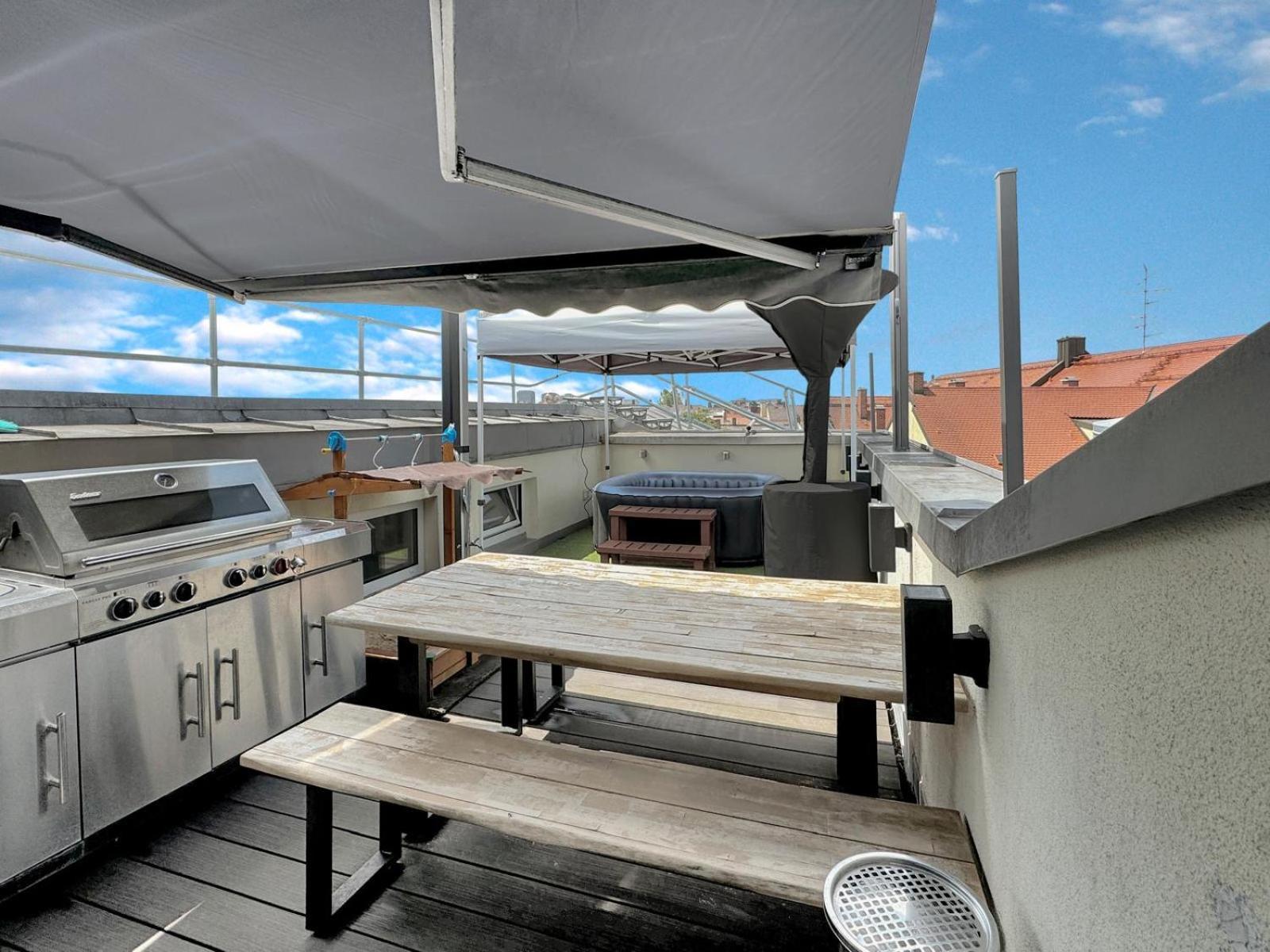 6 Zimmer Maisonette-Penthouse Pool Dachterrasse Luxus มิวนิก ภายนอก รูปภาพ