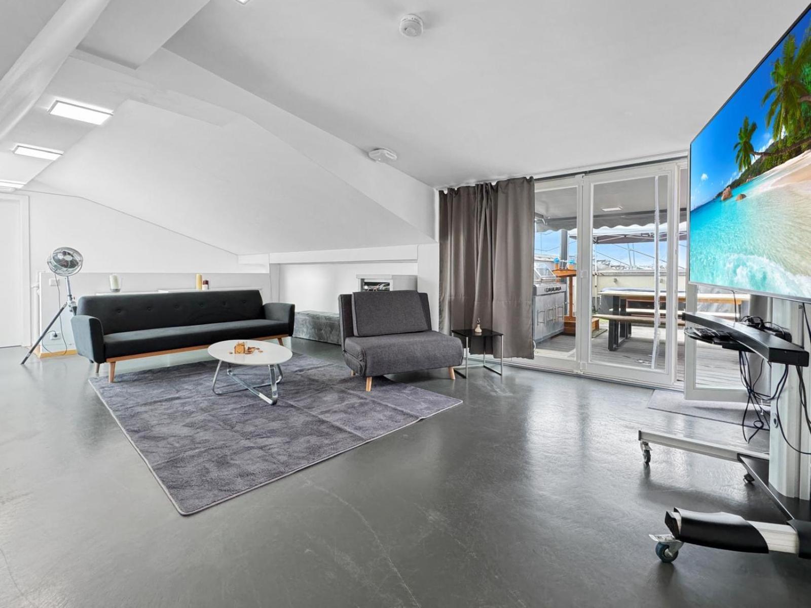 6 Zimmer Maisonette-Penthouse Pool Dachterrasse Luxus มิวนิก ภายนอก รูปภาพ