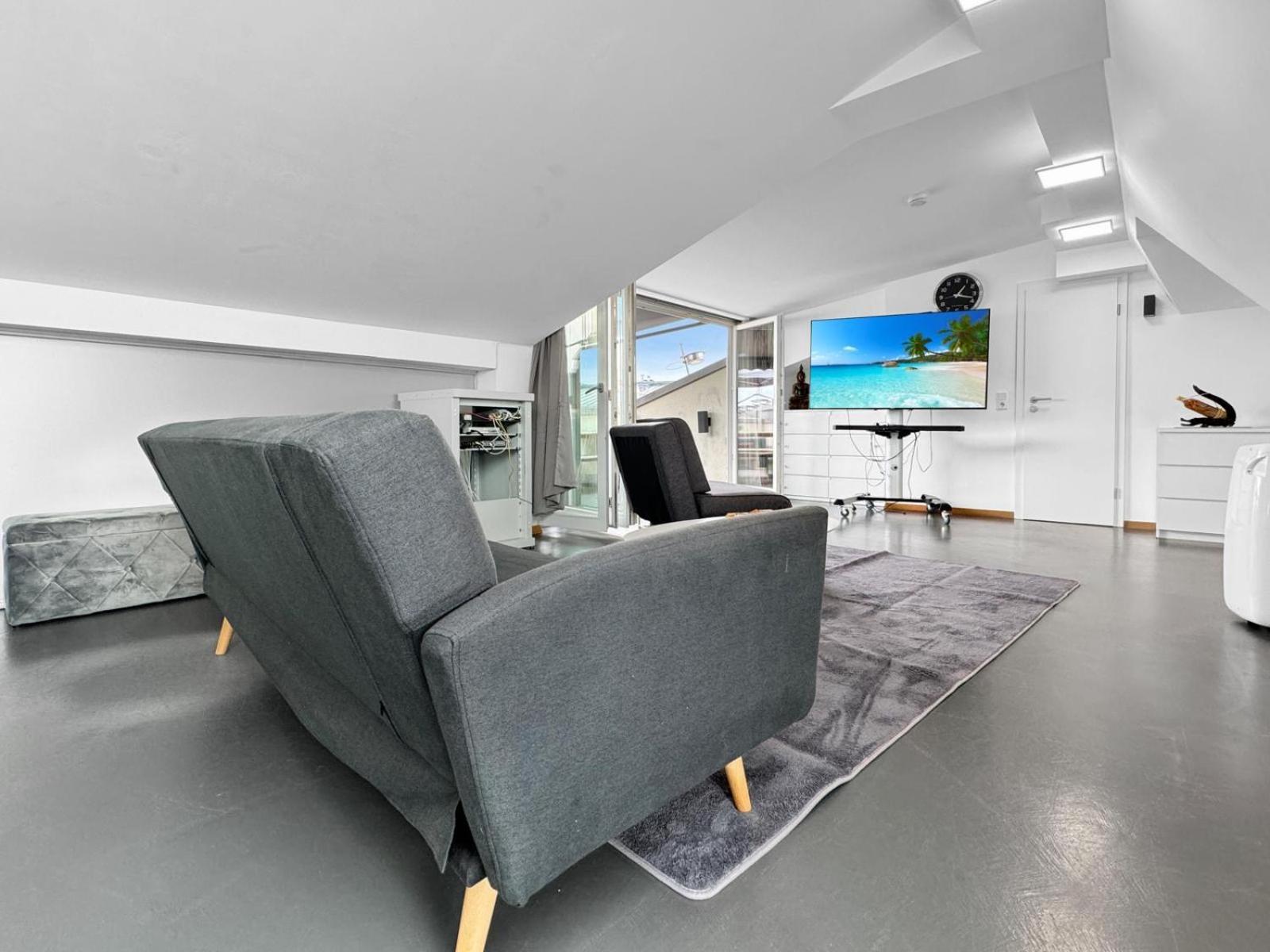 6 Zimmer Maisonette-Penthouse Pool Dachterrasse Luxus มิวนิก ภายนอก รูปภาพ