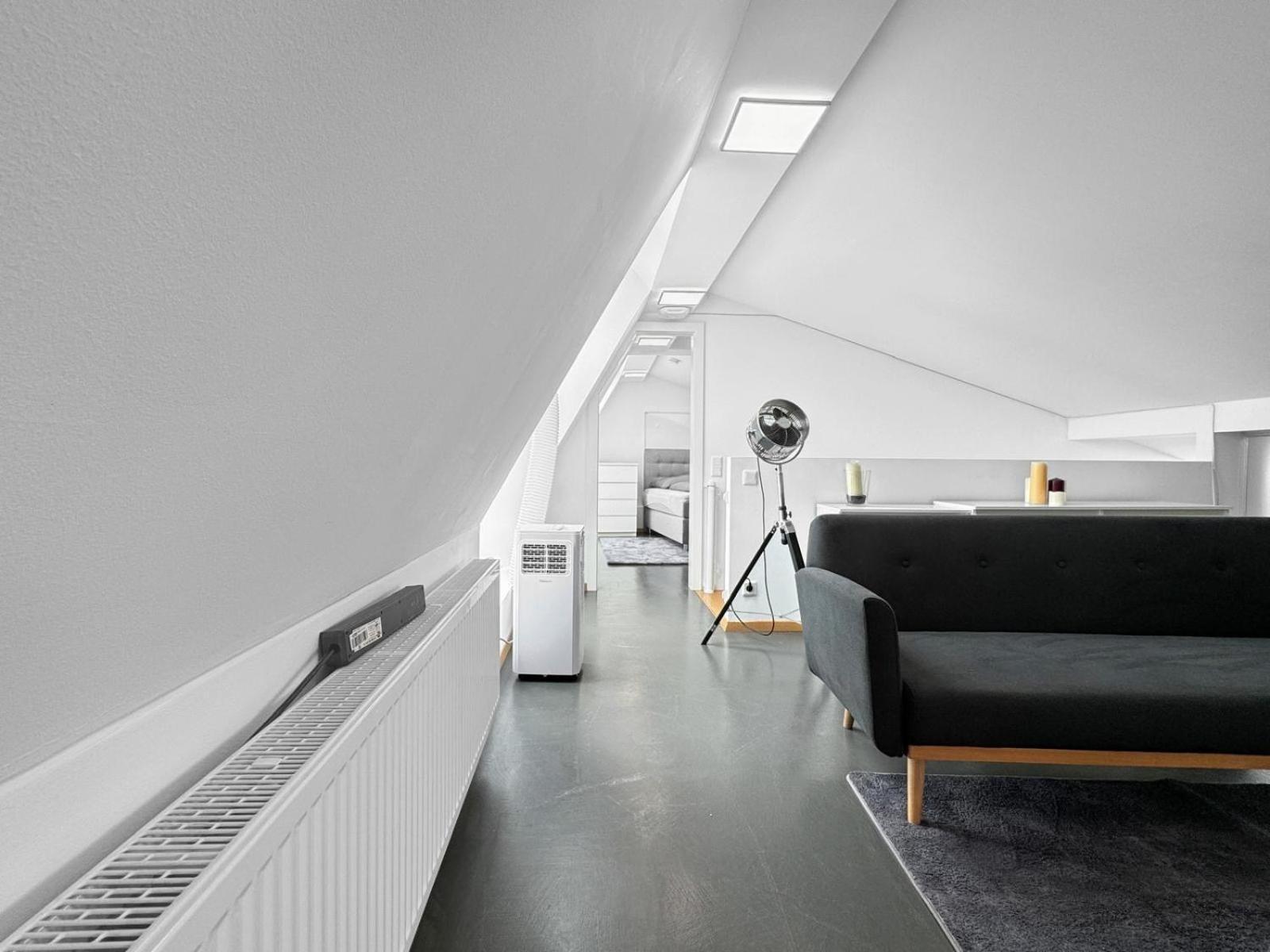 6 Zimmer Maisonette-Penthouse Pool Dachterrasse Luxus มิวนิก ภายนอก รูปภาพ